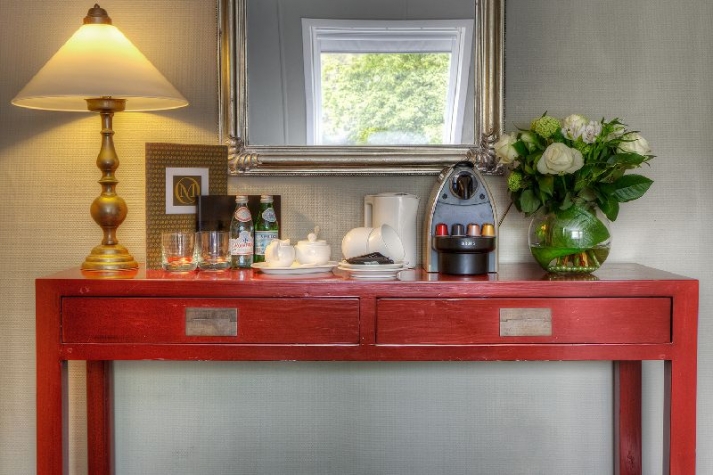 Mezzo Restaurant & Kamers