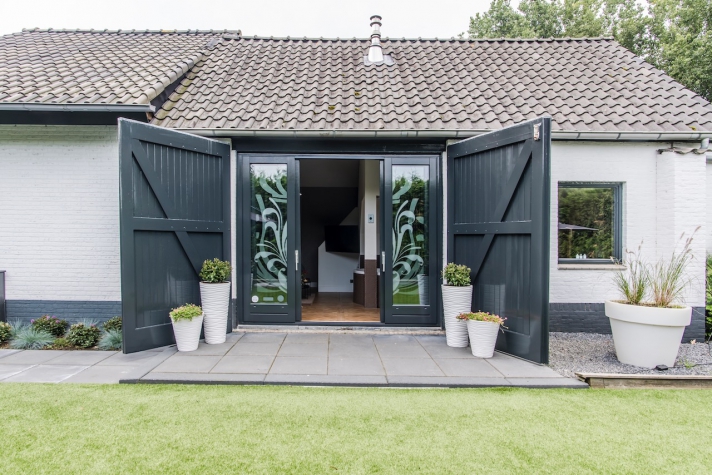 Luxexcellent Wellness B&B